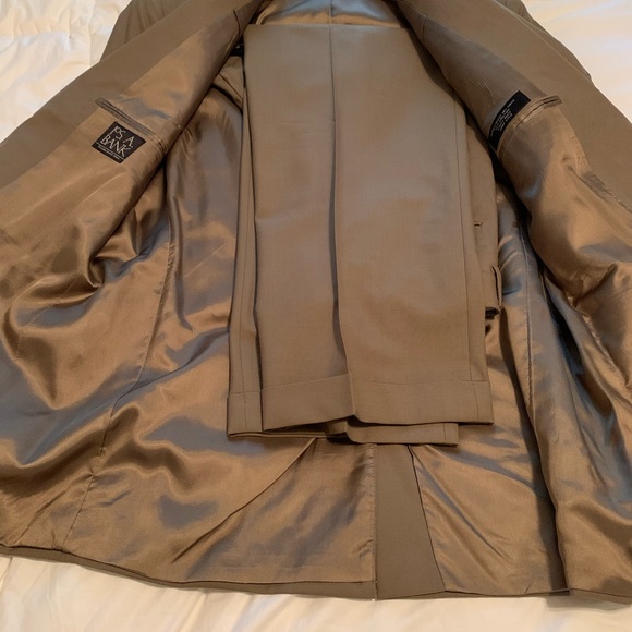 Jos A. Bank Suit - Picture 2 of 2